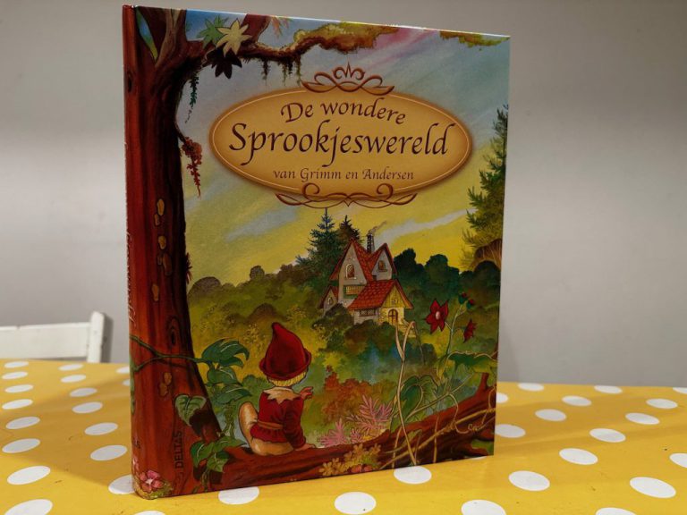 De Wondere Sprookjeswereld van Grimm en Andersen met 20 sprookjes
