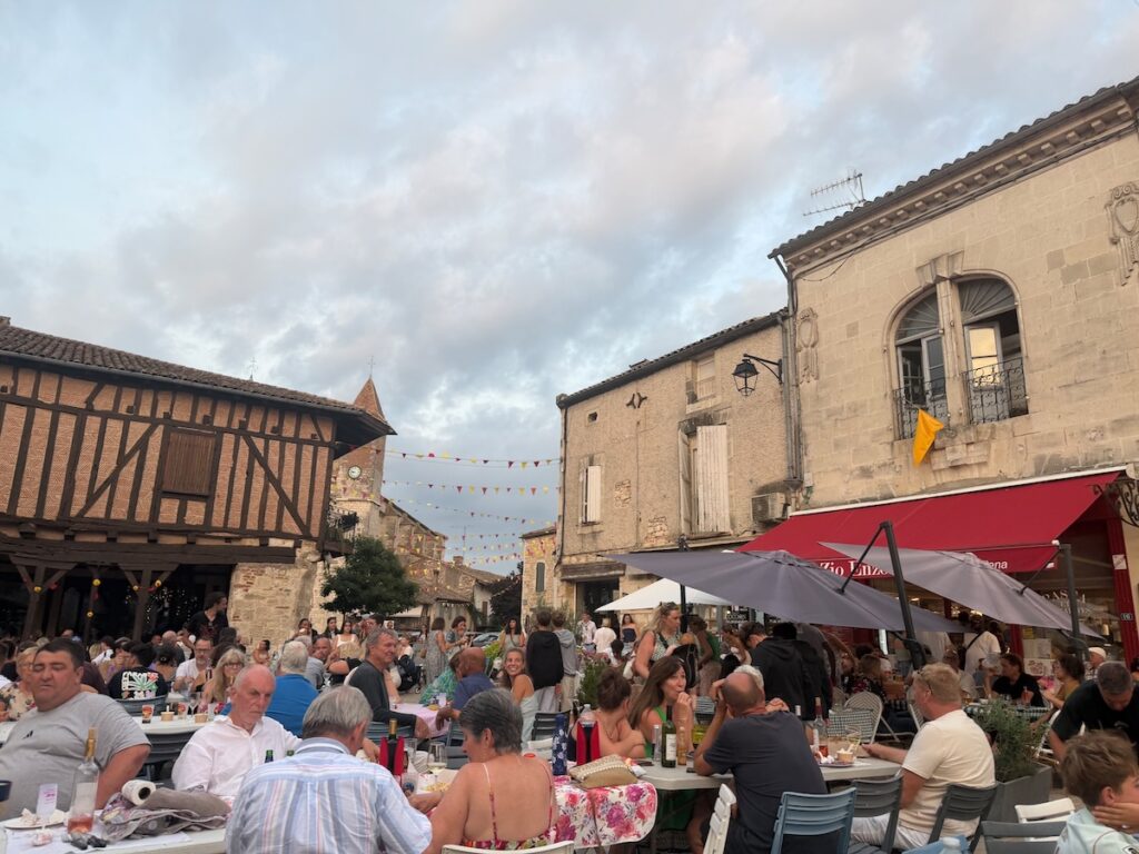 avondmarkten dordogne
